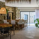 Muse Mansion By Whitelist Mykonos